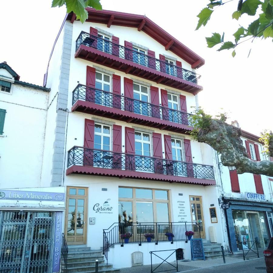 Aparthotel Jondoni Laurendi Kanbo à Cambo-les-Bains Extérieur photo